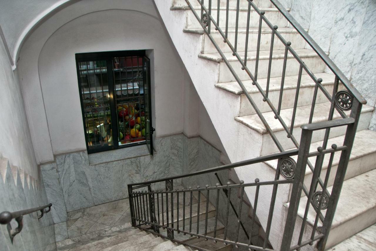 Апартаменты Casa Del Palumbo Неаполь Экстерьер фото